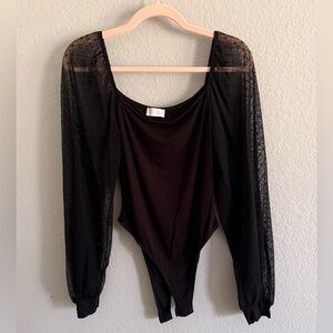 Free People Black Sheer Lace Sleeve Bodysuit | Scoop Neck | Size L